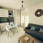 Richelieu 1ch, Wifi, Parking, Loggia Appartamento Agde