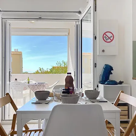 Lejlighed Richelieu 1ch, Wifi, Parking, Loggia