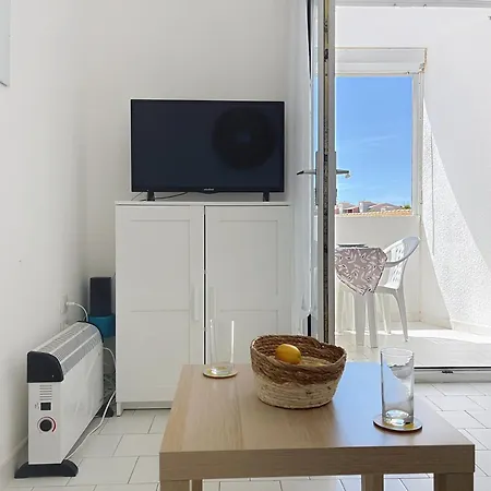 Richelieu 1ch, Wifi, Parking, Loggia